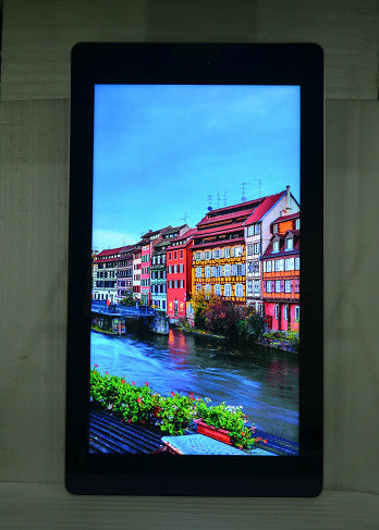 86 inch High Bright Outdoor E-poster IP65 Sunlight Readable  Model：M860EDCP